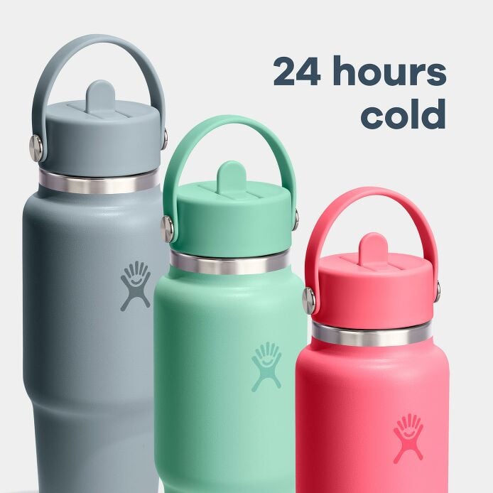 32-oz-travel-bottle-with-flex-straw-cap-d7 hf_s26_wtcfs_apdp_04_8.jpg