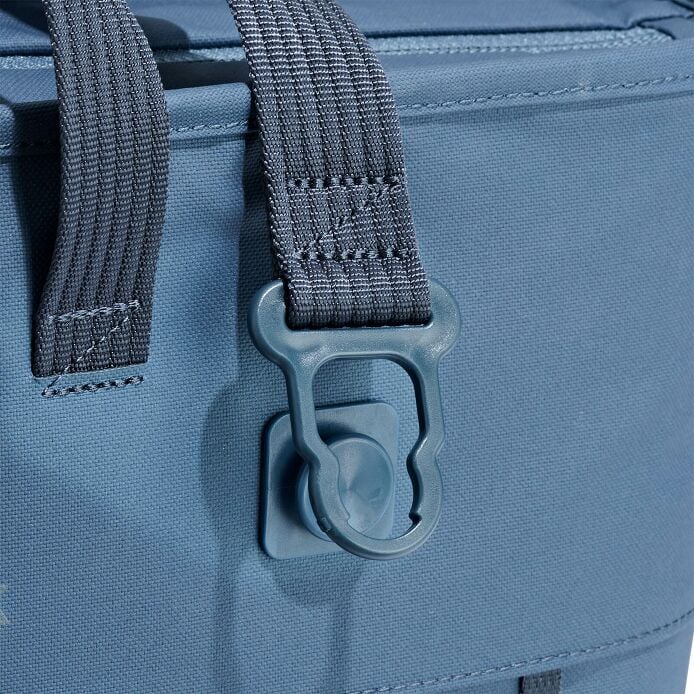 carryouttm-soft-cooler-tote-10-l-k6 250815_hydro_cooler_details_14839_1_9.jpg