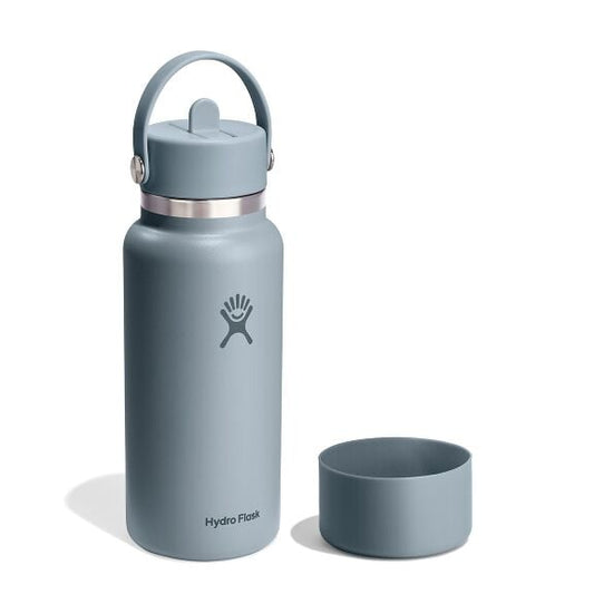 32-oz-straw-bottle-and-boot-bundle-q4 group_199_1.jpg
