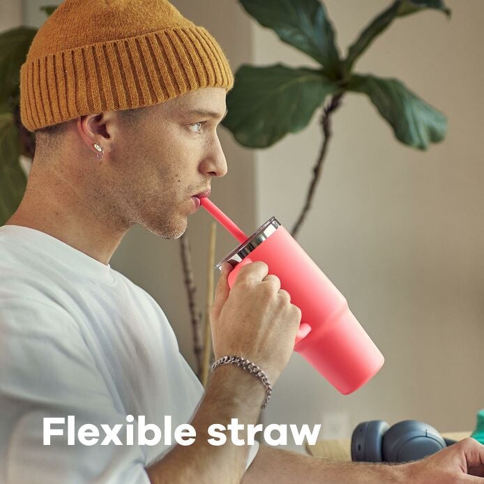 hydration-handledtm-bundle-p0 hf_s26_ttpscc_apdp_06.jpg