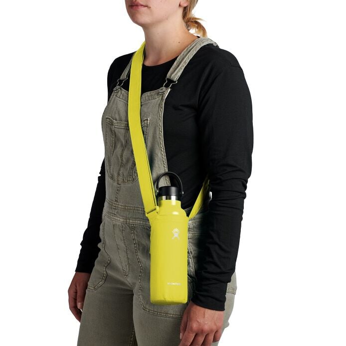 small-packable-bottle-sling-a8 pbss-s23-packable-bottle-sling-cactus-hb2-1600x1600_1_2.jpg