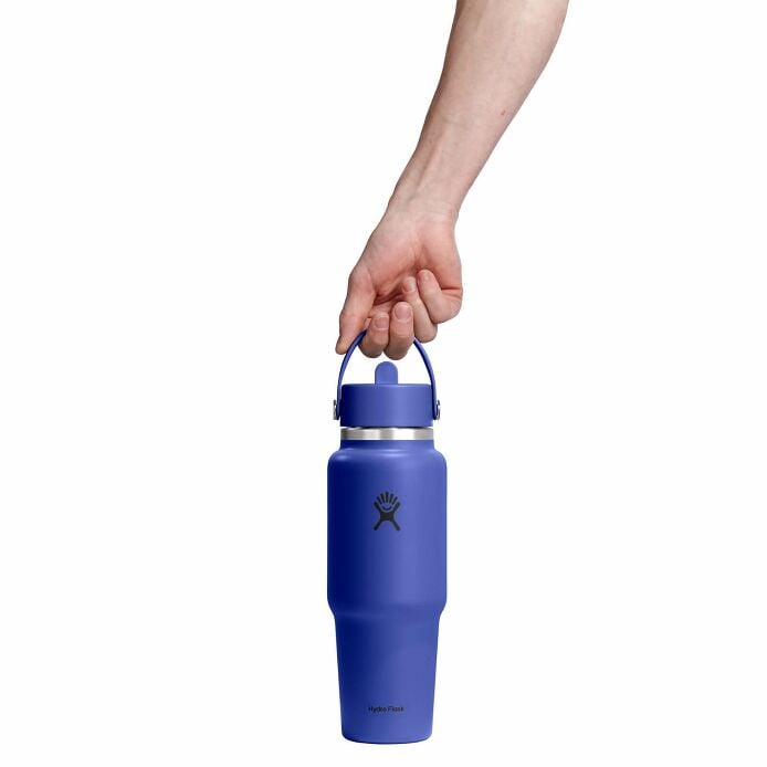32-oz-travel-bottle-with-flex-straw-cap-d7 wt32cfs382_32oztravelbottleflexstraw_capriblue_hb.jpg